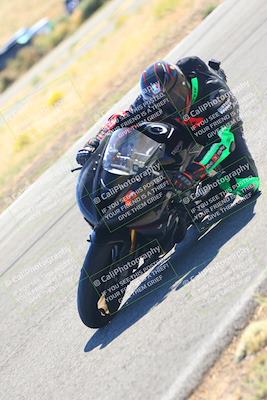 media/Oct-15-2023-TrackXperience (Sun) [[85198ff50b]]/Group 3/session 4 turn 3/